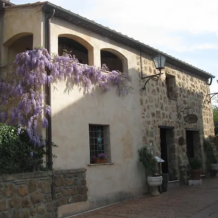 & Sovana